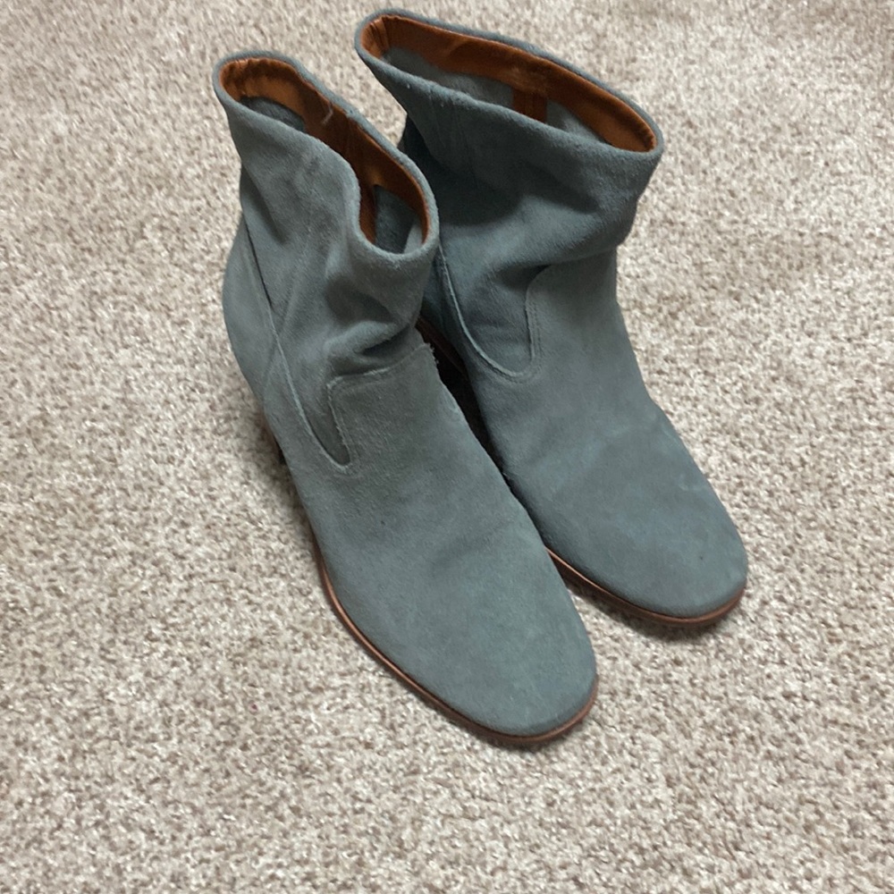 Lucky Brand Gray boots